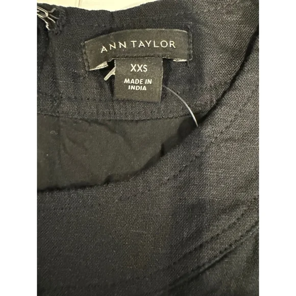 Ann Taylor Black Embroidered Sleeveless Top - Size XXS, NWT - Picture 8 of 12